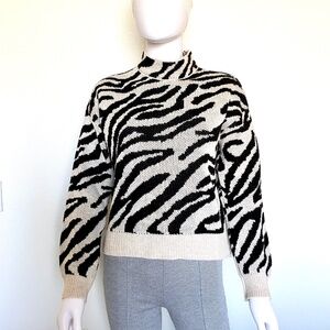 SHEIN Animal Print Sweater S